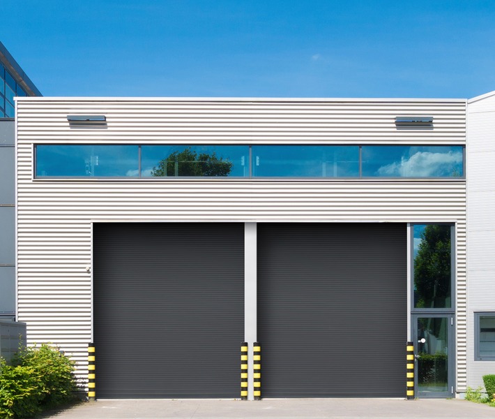 TRUCYCLE™ SERVICE DOOR