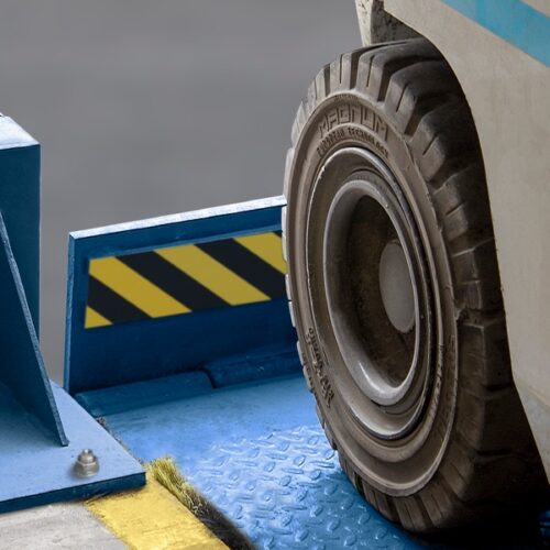 Blue Giant Dock Lip Barrier