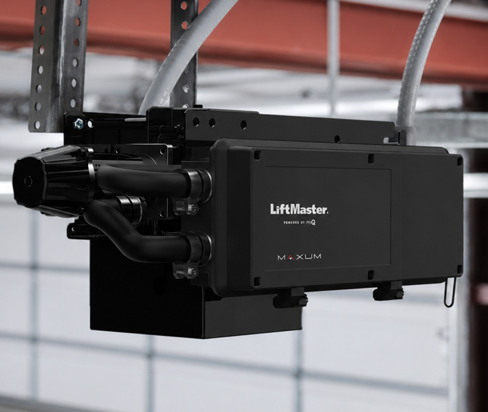 LiftMaster MAXUM