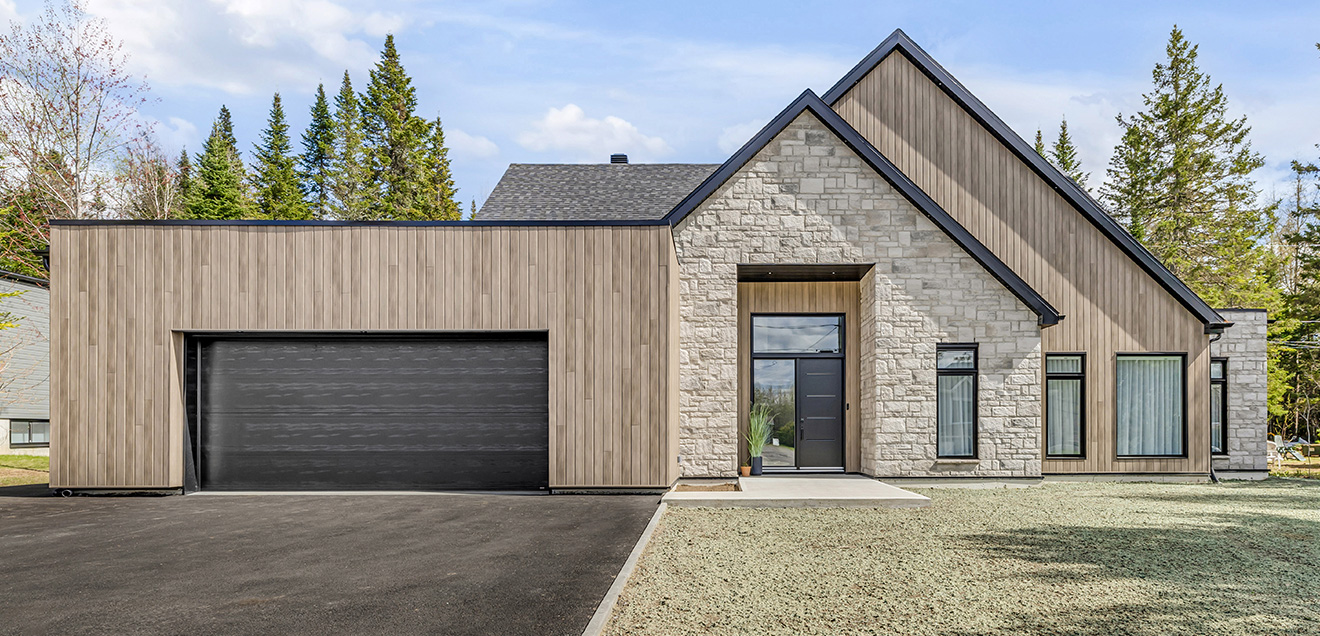 Garage door in Blenheim, Ontario